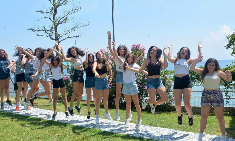 Κορονοϊός: Κρούσμα σε κατασκήνωση στη Χαλκιδική - Θετική μια 15χρονη